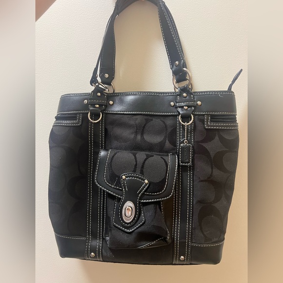 Coach bag - Picture 1 of 10